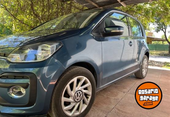 Autos - Volkswagen High Up! 1.0 MPI I-Motion 2017 Nafta 150000Km - En Venta