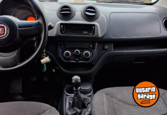 Autos - Fiat Uno 2013 GNC 182000Km - En Venta