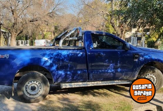 Camionetas - Ford Ranger 2017 Diesel 115000Km - En Venta