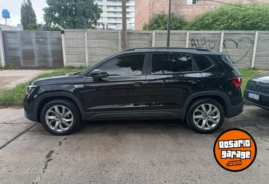 Autos - Volkswagen Taos Comforline 2024 Nafta 24000Km - En Venta