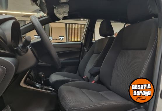 Autos - Toyota YARIS XS CVT 1.5L 5P 2026 2026 Nafta 0Km - En Venta