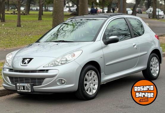 Autos - Peugeot 207 2012 Nafta 92000Km - En Venta