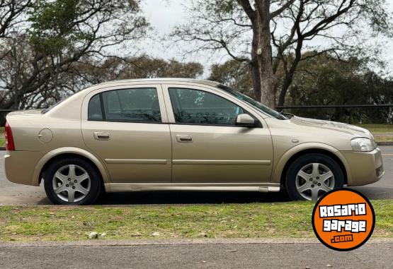 Autos - Chevrolet Astra 2008 Nafta 178000Km - En Venta