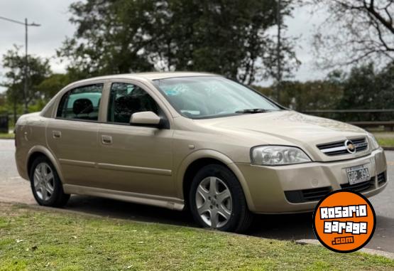 Autos - Chevrolet Astra 2008 Nafta 178000Km - En Venta