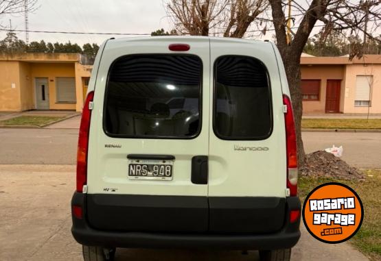 Utilitarios - Renault Kangoo 2014 GNC 185000Km - En Venta