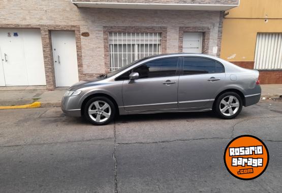 Autos - Honda Civic 2008 Nafta 198000Km - En Venta