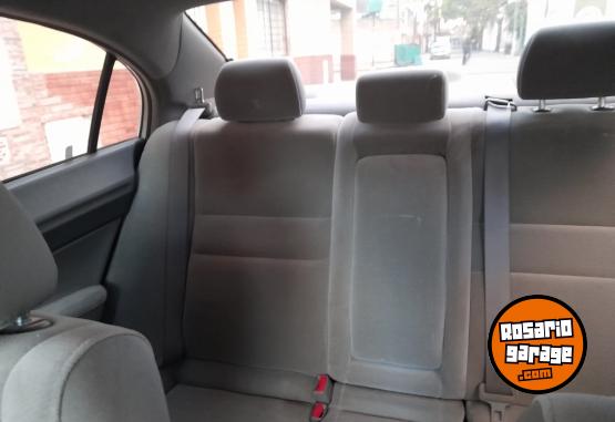 Autos - Honda Civic 2008 Nafta 198000Km - En Venta