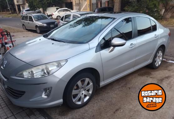 Autos - Peugeot 408 alluve+nav 2011 Diesel 180000Km - En Venta