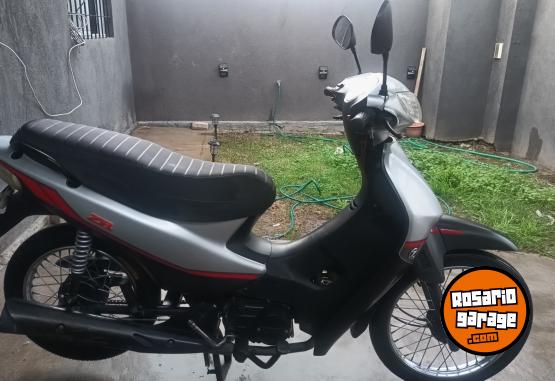 Motos - Zanella Zb 2023 Nafta 15000Km - En Venta