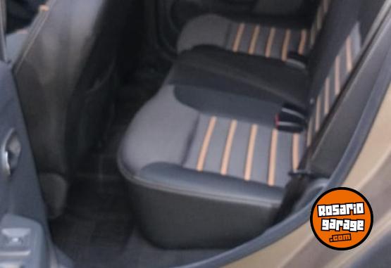 Autos - Renault Sandero stepway intens 2023 Nafta 24400Km - En Venta
