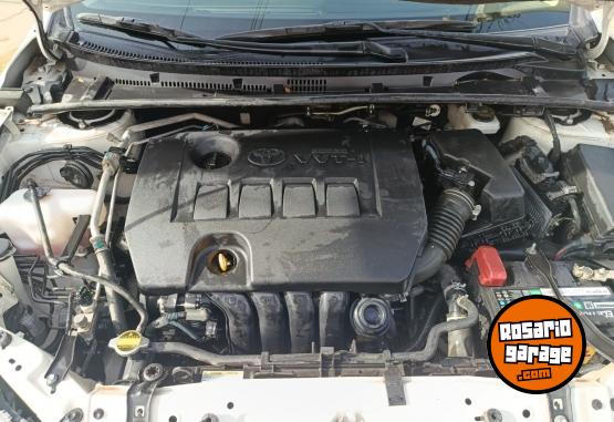 Autos - Toyota Corolla 2017 Nafta 180000Km - En Venta