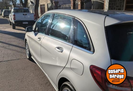 Autos - Mercedes Benz B 200 Urban Edition 2018 Nafta 136000Km - En Venta
