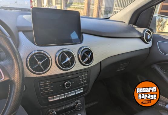 Autos - Mercedes Benz B 200 Urban Edition 2018 Nafta 136000Km - En Venta
