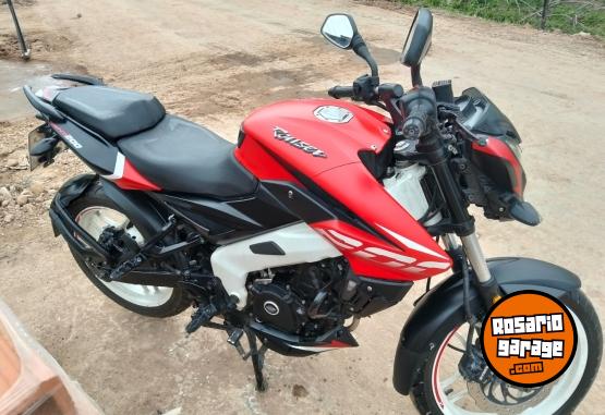 Motos - Bajaj Rouser Ns 200 2022 Nafta 40000Km - En Venta