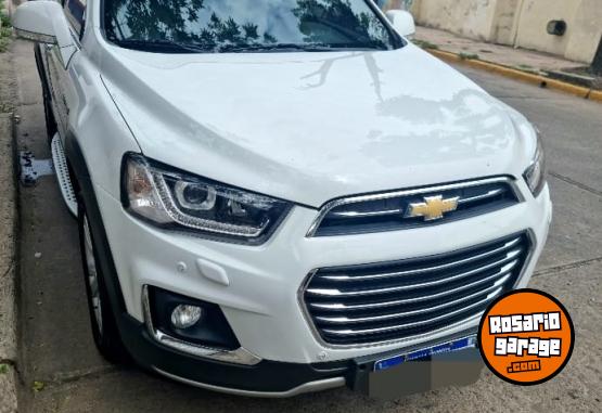 Camionetas - Chevrolet Captiva 2017 Diesel 164000Km - En Venta