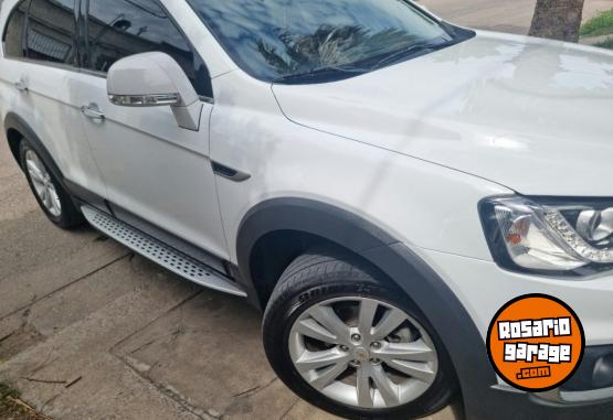 Camionetas - Chevrolet Captiva 2017 Diesel 164000Km - En Venta