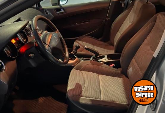 Autos - Peugeot 308 active 1.6N 2014 Nafta 147000Km - En Venta