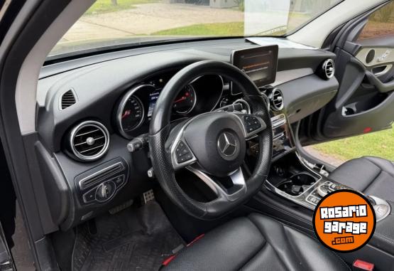 Autos - Mercedes Benz GLC 300 2017 Nafta 154000Km - En Venta