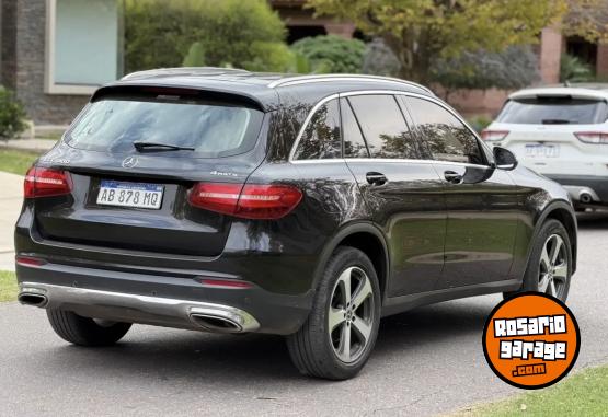 Autos - Mercedes Benz GLC 300 2017 Nafta 154000Km - En Venta