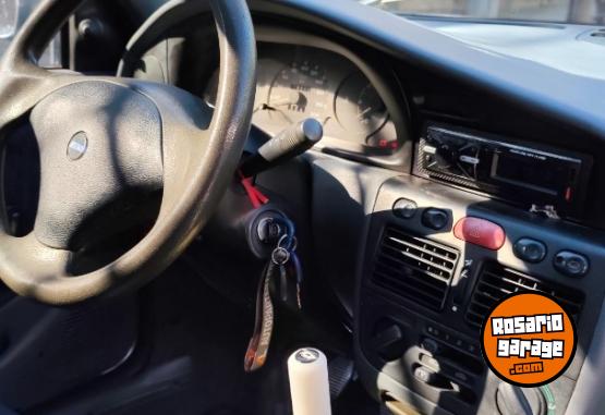 Autos - Fiat Palio 2000 Nafta 282000Km - En Venta