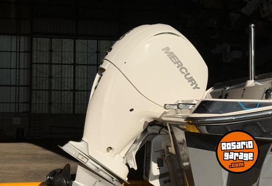 Embarcaciones - Lancha Eclipse 19SS con mercury 150 thp blanco tablero digital - En Venta