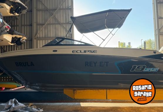 Embarcaciones - Lancha Eclipse 19SS con mercury 150 thp blanco tablero digital - En Venta