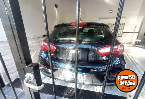 Autos - Chevrolet Cruze LT 2023 Nafta 74000Km - En Venta