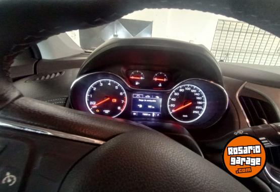 Autos - Chevrolet Cruze LT 2023 Nafta 74000Km - En Venta