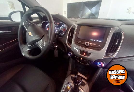 Autos - Chevrolet Cruze LT 2023 Nafta 74000Km - En Venta