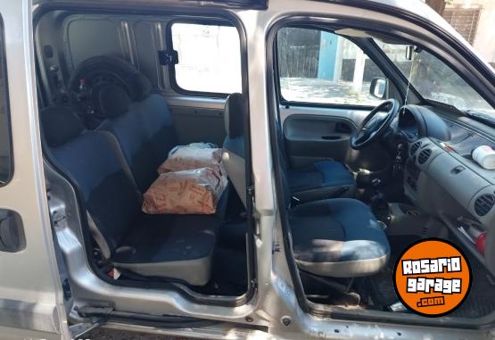 Utilitarios - Renault Kangoo 2011 GNC 149000Km - En Venta