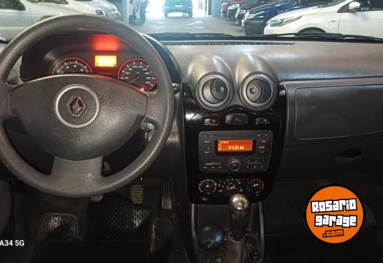 Autos - Renault Sandero 2013 Nafta 140000Km - En Venta