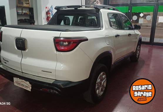 Camionetas - Fiat Toro 2017 Diesel 130000Km - En Venta