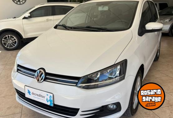 Autos - Volkswagen SURAN TRENDLINE 2017 GNC 115085Km - En Venta