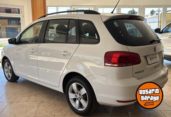 Autos - Volkswagen SURAN TRENDLINE 2017 GNC 115085Km - En Venta