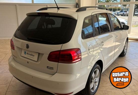 Autos - Volkswagen SURAN TRENDLINE 2017 GNC 115085Km - En Venta