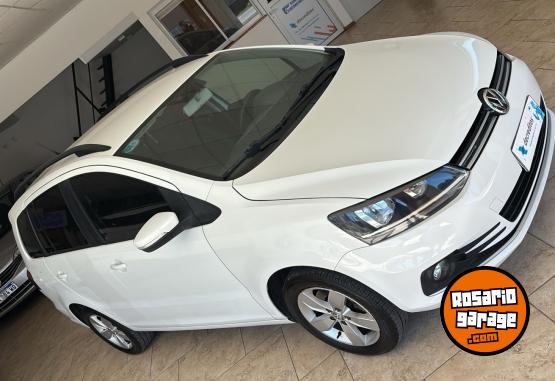 Autos - Volkswagen SURAN TRENDLINE 2017 GNC 115085Km - En Venta