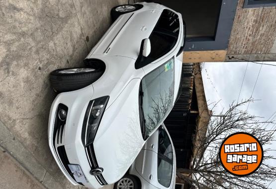 Autos - Volkswagen Suran 2016 Nafta 115000Km - En Venta