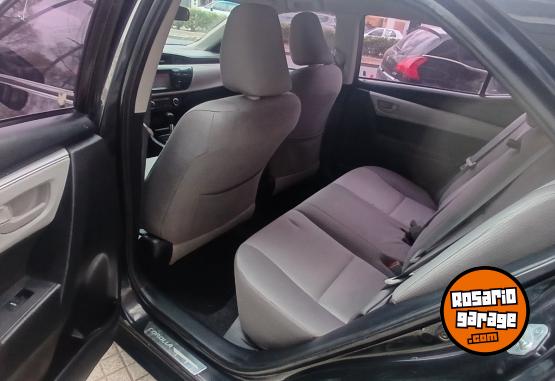 Autos - Toyota Corolla NO vento cruze 2014 Nafta 150000Km - En Venta
