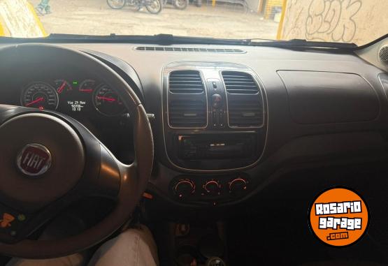 Autos - Fiat Attractive 1.4 8v 2014 Nafta 94000Km - En Venta