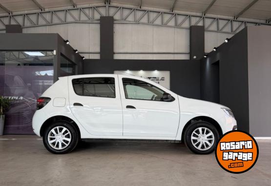 Autos - Renault Sandero Life 1.6N 2024 Nafta 10800Km - En Venta