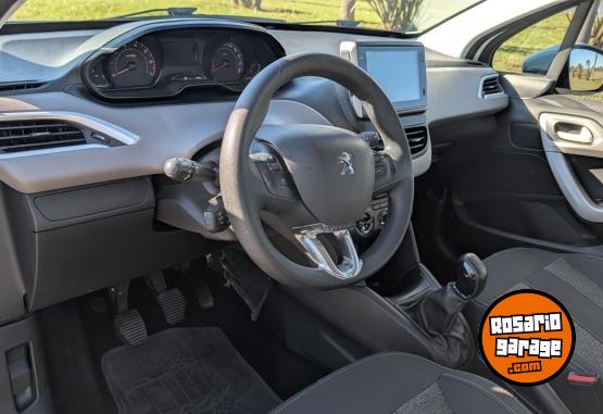 Autos - Peugeot 208 Allure 2019 Nafta 82000Km - En Venta