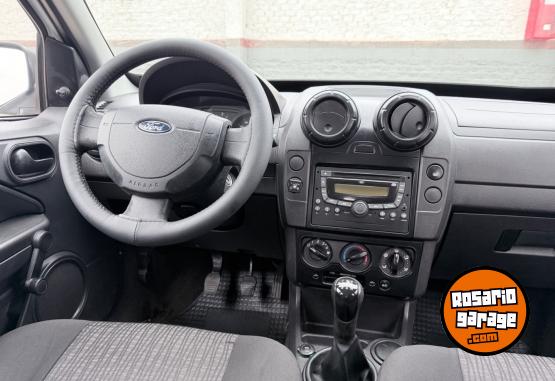 Utilitarios - Ford EcoSport 2011 GNC 157000Km - En Venta