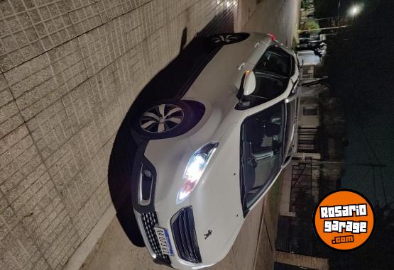 Autos - Peugeot 2008 FELLINE 2016 Nafta 97500Km - En Venta