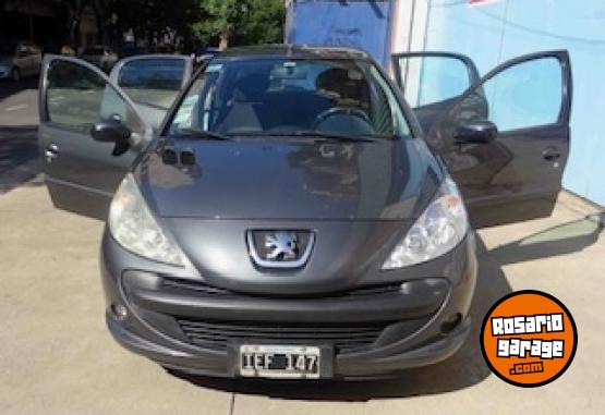 Autos - Peugeot 207 2009 Nafta 190000Km - En Venta
