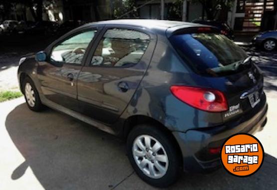 Autos - Peugeot 207 2009 Nafta 190000Km - En Venta