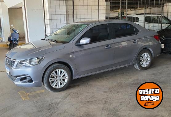 Autos - Peugeot 301 2018 GNC 120000Km - En Venta