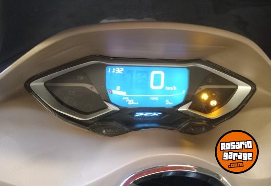 Motos - Honda PCX DE LUJO 160 CC 2026 Nafta 0Km - En Venta