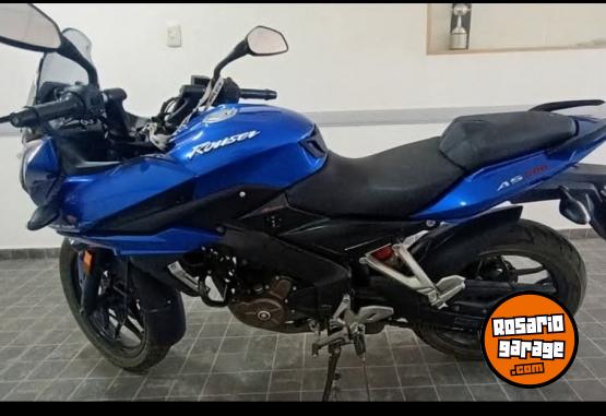 Motos - Bajaj 200As 2018 Nafta 5379Km - En Venta