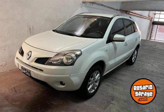 Camionetas - Renault KOLEOS DYNAMIQUE 4X4 MT 2011 Nafta 170000Km - En Venta