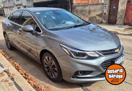 Autos - Chevrolet Cruze ltz inmejorable per 2017 Nafta 128000Km - En Venta